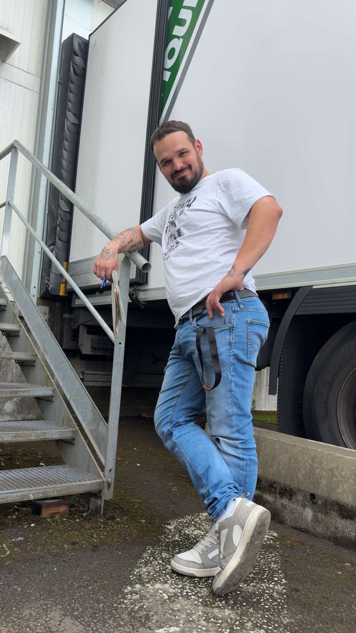 Profil de Iskandar, 34 ans, Rencontre à Merscheid