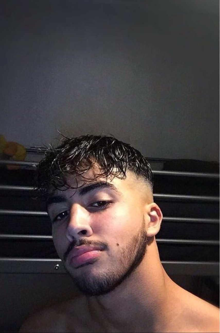 Profil de Attila, 20 ans, Rencontre à Rolling