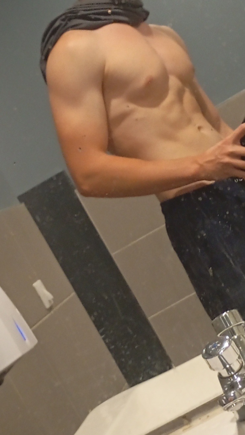 Profil de Timothey, 19 ans, Rencontre à Cinqfontaines