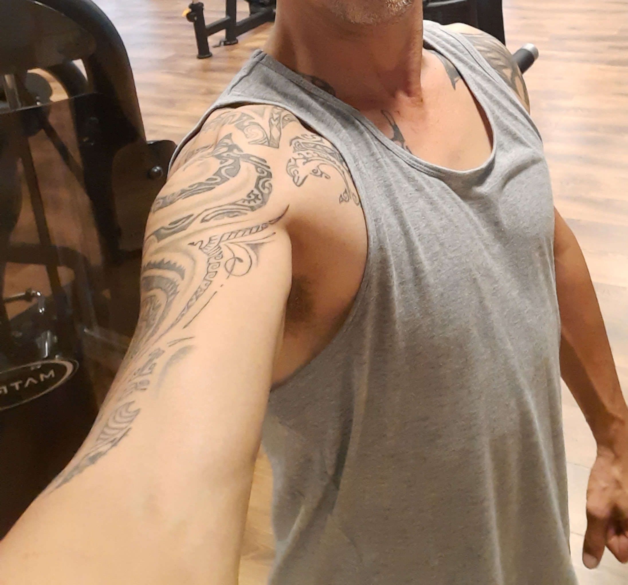 Profil de Amelio, 41 ans, Rencontre à Buschrodt