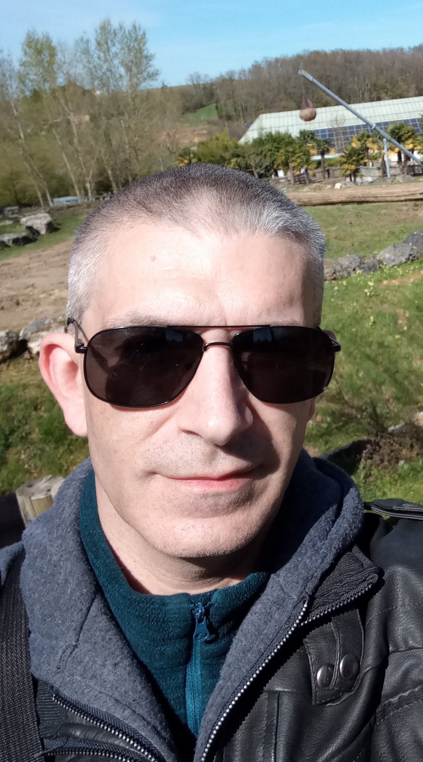 Profil de Wanis, 46 ans, Rencontre à Hollenfels