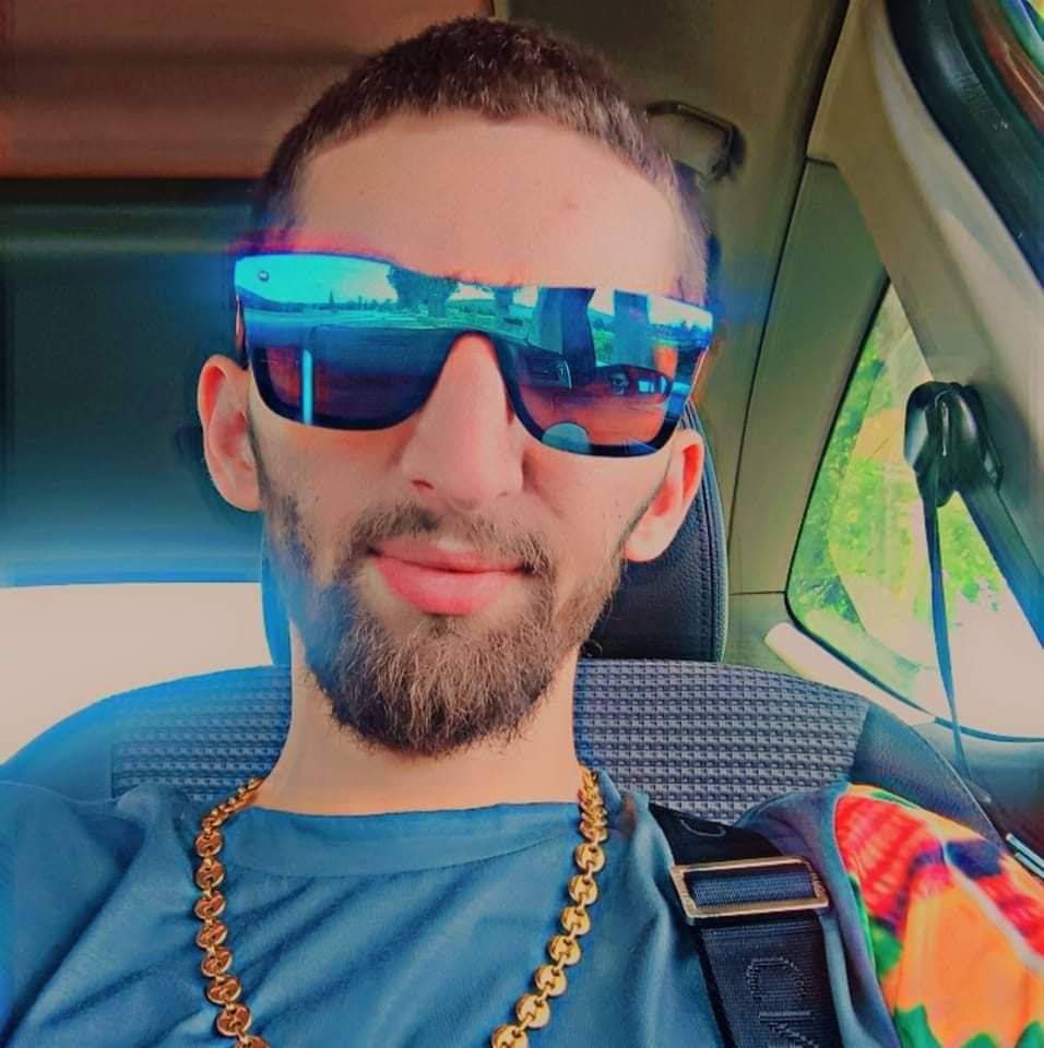 Profil de Eliav, 27 ans, Rencontre à Derenbach