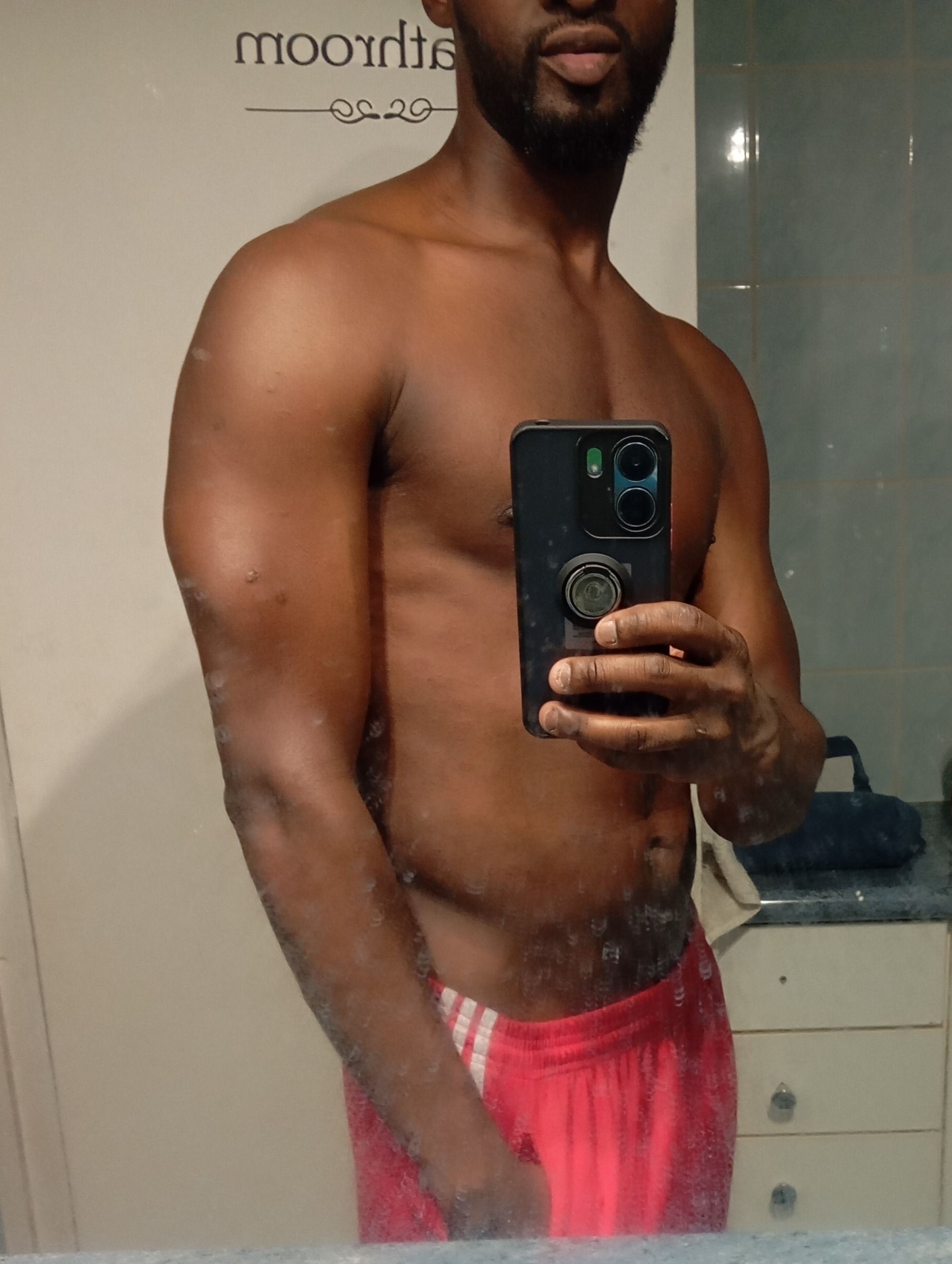 Profil de Arturo, 29 ans, Rencontre à Freckeisen