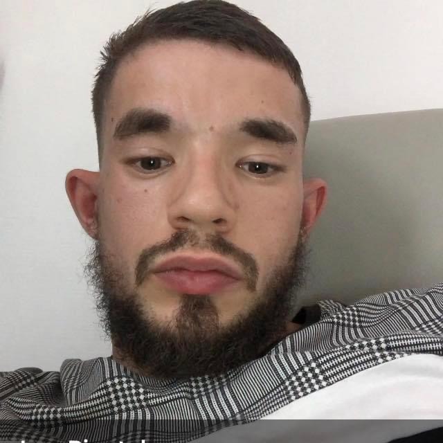 Profil de Moundir, 26 ans, Rencontre à Lintgen